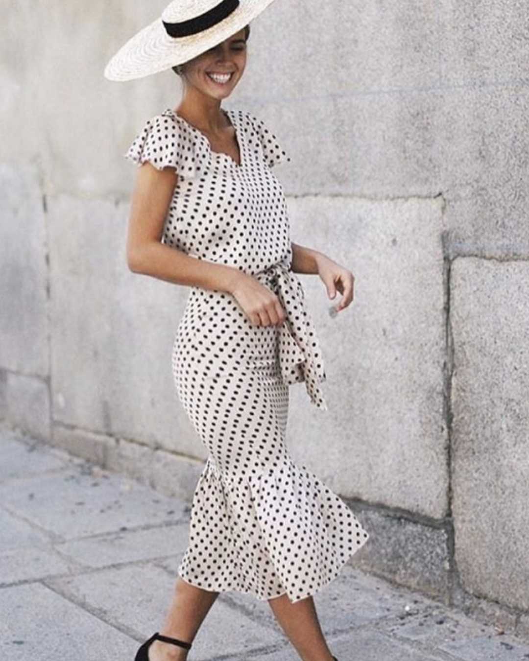 Tendencias en looks de invitada para primavera-verano 2025 tintorería 5àsec